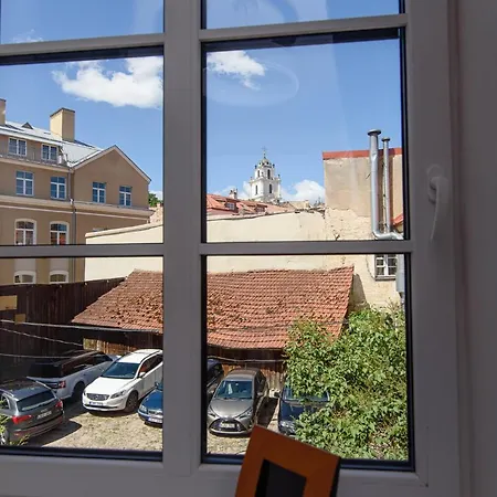 Welcoming Studio In Historic With Free Parking By Urban Rent