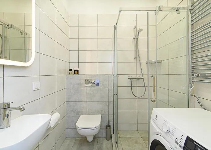 Butas Welcoming Studio In Historic With Free Parking By Urban Rent *