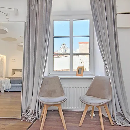 Welcoming Studio In Historic With Free Parking By Urban Rent شقة *